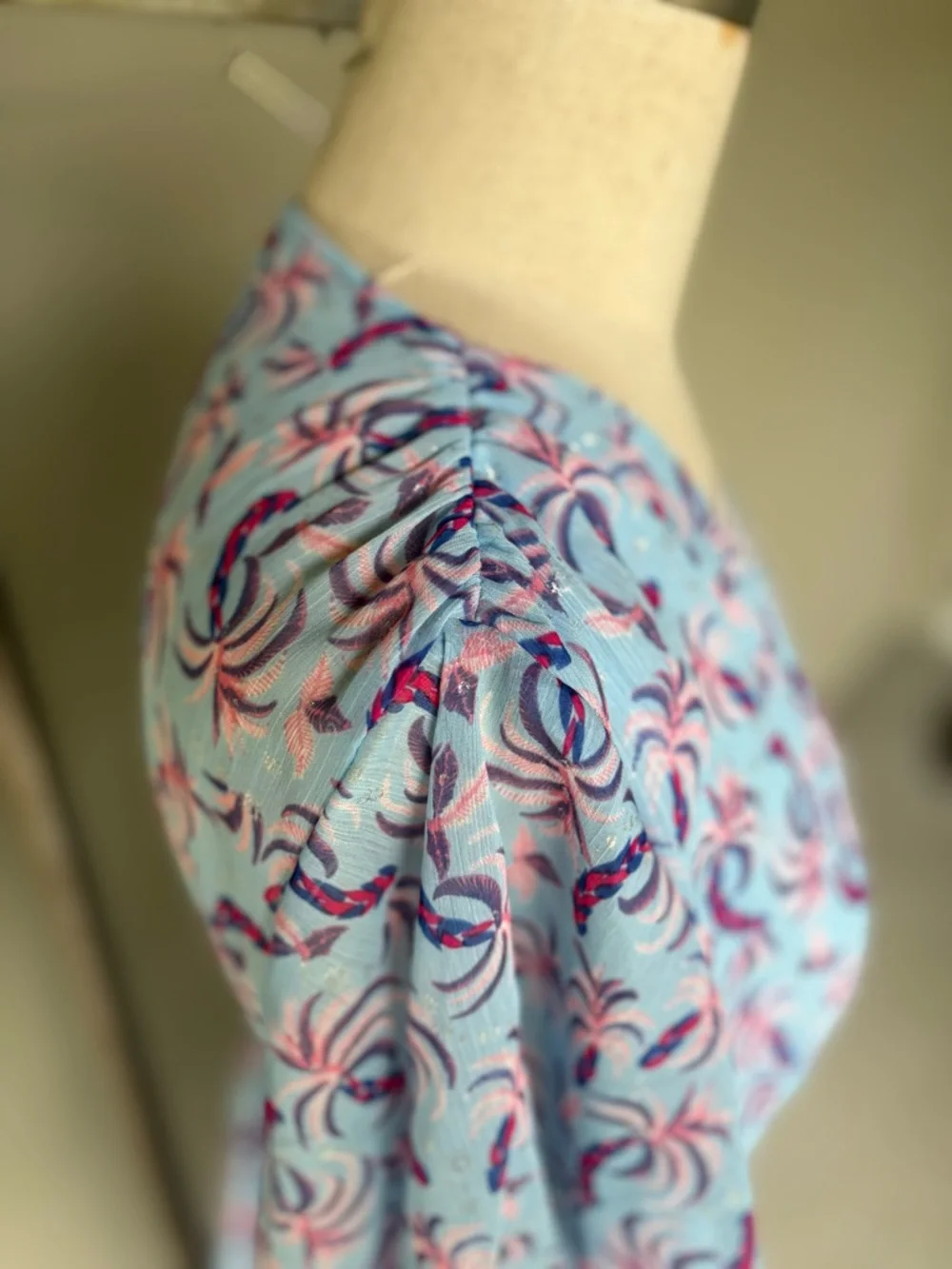 Women’s Axara Paris Dress Size L Boho Fairy Wrap Style Feminine V Neck Midi - Picture 6 of 10